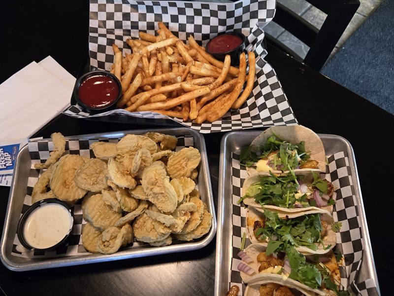 Three Pints Pub food
